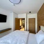 Elsa Apartment