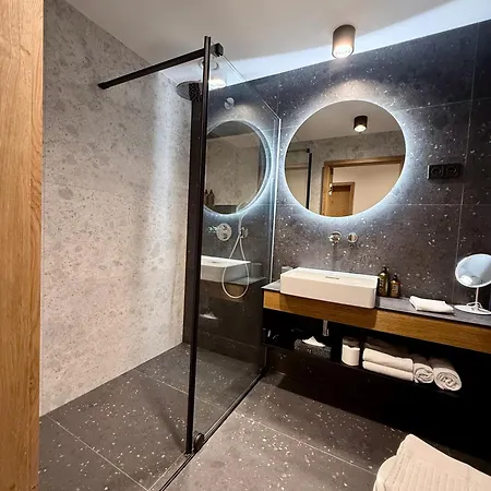 Elsa Apartment *